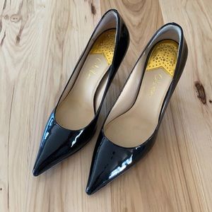 Nearly brand new Nike Air Cole Haan Heels